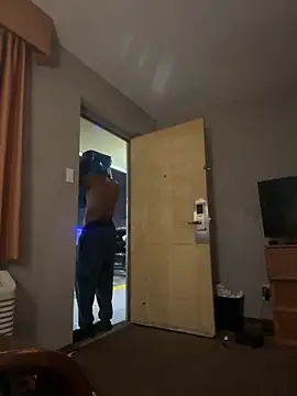 Stressreliever82 online show from March 2026 07:09:02 AM