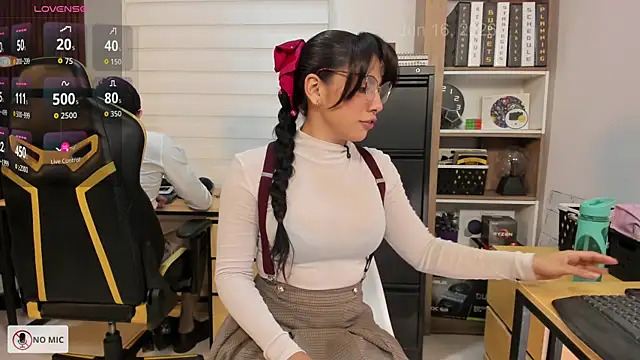 Snapshot of Office_Naughty_Girl chatting on June 2026 08:44:01 PM Office Naughty Girl online show from June 2026 08:44:01 PM