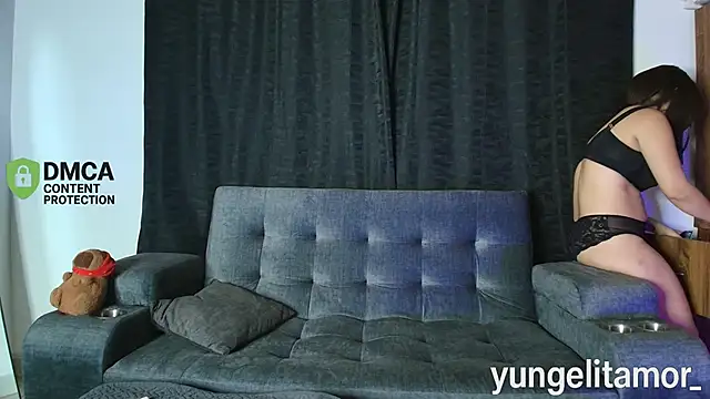 Snapshot of yungelitamor_ chatting on October 2025 05:05:02 AM yungelitamor online show from October 2025 05:05:02 AM