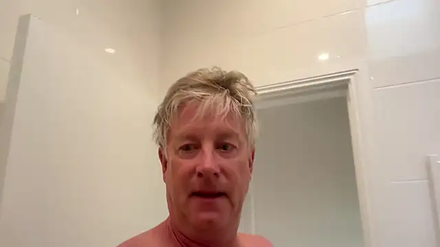 Snapshot of littleone01234 chatting on March 2025 08:31:02 PM littleone01234 online show from March 2025 08:31:02 PM