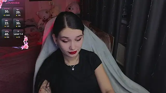 Snapshot of Amanda_Tender chatting on December 2025 11:12:01 PM Amanda Tender online show from December 2025 11:12:01 PM