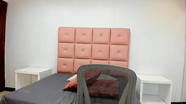 lhiamfit online show from December 2024 07:11:01 PM