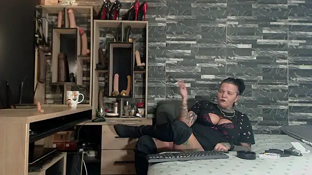 Mistress Miry online show from December 2024 07:43:01 AM