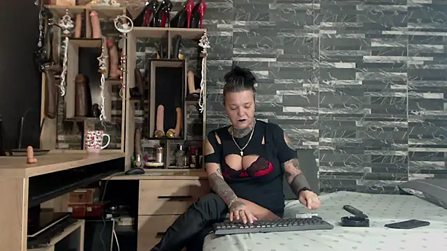 Mistress Miry online show from December 2024 12:50:01 AM