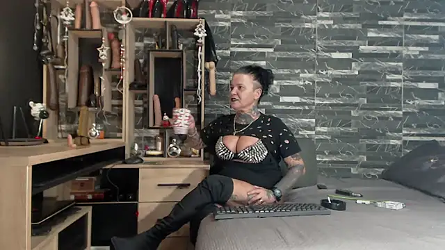 Mistress Miry online show from December 2024 04:22:02 AM