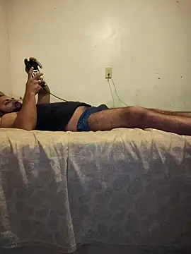 Renooo04 online show from March 2026 05:18:02 PM