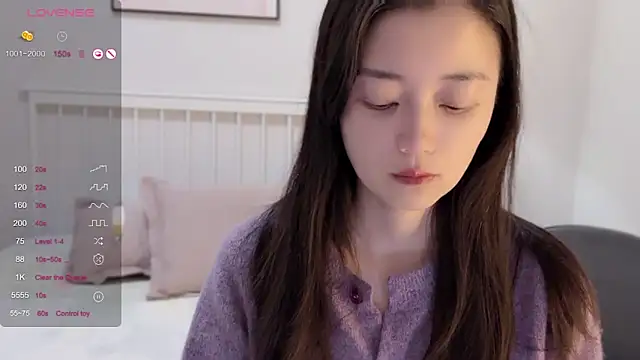 A-xena online show from March 2025 01:05:02 PM