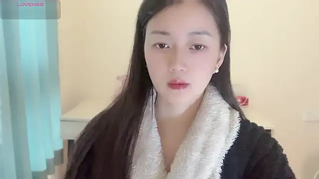 A-xena online show from November 2025 06:12:01 AM