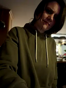 LadyLena1 online show from December 2025 01:11:02 AM