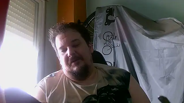 Snapshot of porkorossy chatting on May 2026 08:07:02 AM porkorossy online show from May 2026 08:07:02 AM