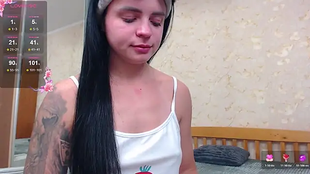 JuicyJess online show from October 2025 10:39:02 PM