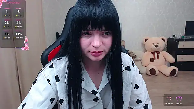 Snapshot of JuicyJess chatting on May 2026 07:53:02 PM JuicyJess online show from May 2026 07:53:02 PM