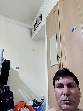 ZIMMY25 online show from April 2026 05:01:02 AM