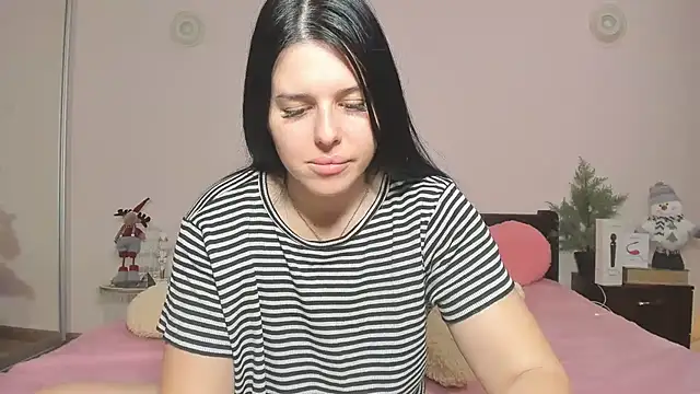 Snapshot of Annatrybebetter chatting on January 2025 08:07:01 PM Annatrybebetter online show from January 2025 08:07:01 PM