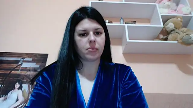 Annatrybebetter online show from March 2026 09:42:01 PM