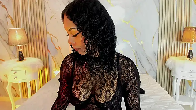 BeckyRusso online show from November 2025 01:11:01 PM