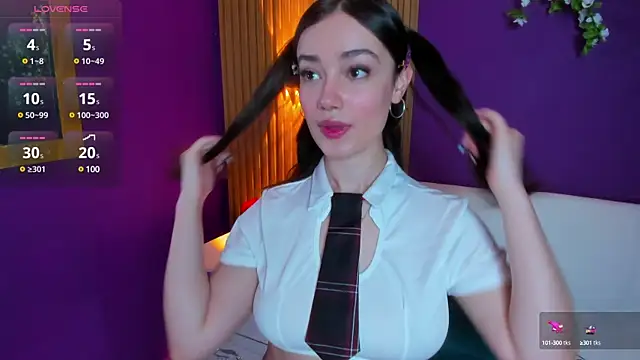 Snapshot of Kate_Amaretto_ chatting on December 2024 07:53:02 PM Kate Amaretto online show from December 2024 07:53:02 PM