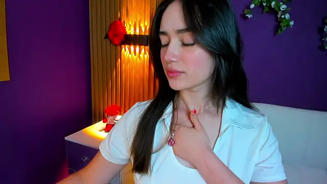 Snapshot of Kate_Amaretto_ chatting on February 2025 09:11:02 PM Kate Amaretto online show from February 2025 09:11:02 PM