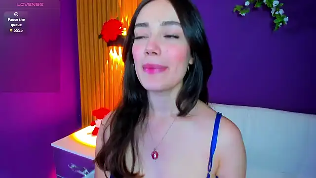 Snapshot of Kate_Amaretto_ chatting on March 2025 09:48:02 PM Kate Amaretto online show from March 2025 09:48:02 PM