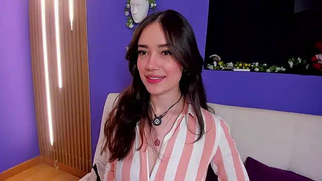 Snapshot of Kate_Amaretto_ chatting on September 2025 09:28:02 PM Kate Amaretto online show from September 2025 09:28:02 PM