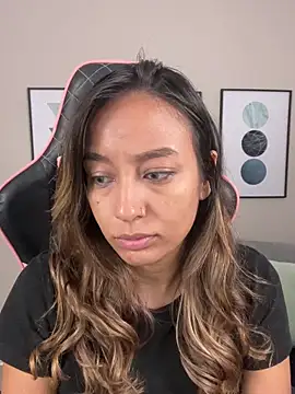 DianaHopson online show from March 2025 11:27:01 PM