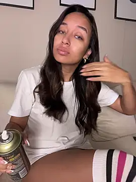 DianaHopson online show from April 2026 10:26:01 AM