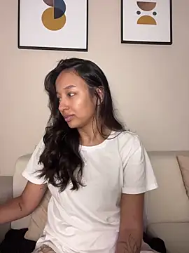 DianaHopson online show from April 2026 01:22:01 AM