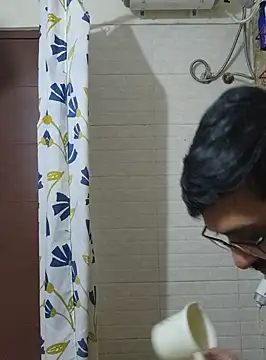 surfer fun29 online show from December 2024 11:23:02 AM