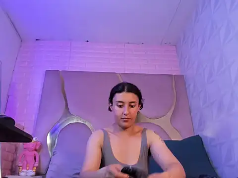 Snapshot of AngelaLinaresx69 chatting on May 2026 07:41:02 PM AngelaLinaresx69 online show from May 2026 07:41:02 PM
