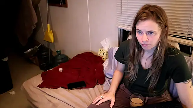 Snapshot of xxpixeyxx chatting on November 2025 09:52:02 AM xxpixeyxx online show from November 2025 09:52:02 AM