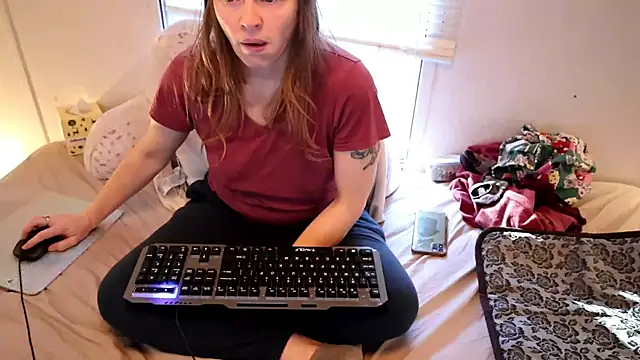 Snapshot of xxpixeyxx chatting on November 2025 02:18:01 PM xxpixeyxx online show from November 2025 02:18:01 PM