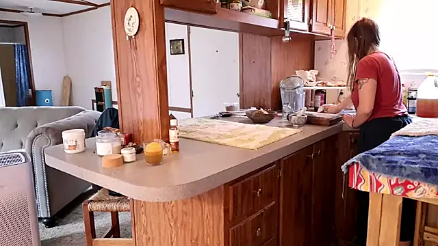 Snapshot of xxpixeyxx chatting on December 2025 04:35:01 PM xxpixeyxx online show from December 2025 04:35:01 PM