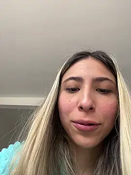 Ameellie online show from October 2025 04:13:02 PM