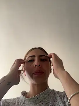 Ameellie online show from July 2026 02:59:01 PM