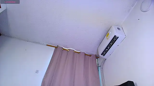 Mia depp online show from April 2026 08:44:02 PM