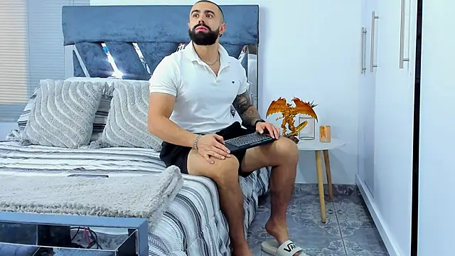 Zack Froone online show from February 2026 01:15:02 PM