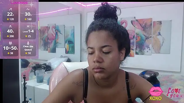 alegriamartinez online show from October 2025 06:56:01 PM