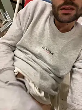 Snapshot of athenphysics chatting on January 2025 08:14:02 PM athenphysics online show from January 2025 08:14:02 PM