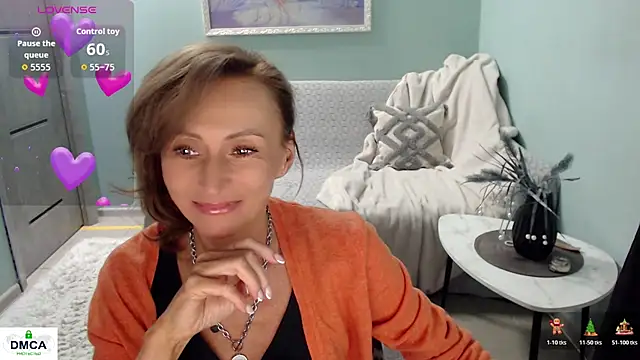 HornyMilf 777 online show from February 2026 06:40:01 AM