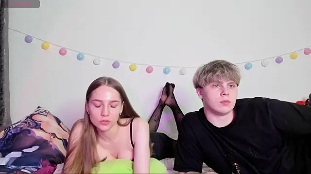 Emily and Ilumi online show from December 2024 11:31:02 PM