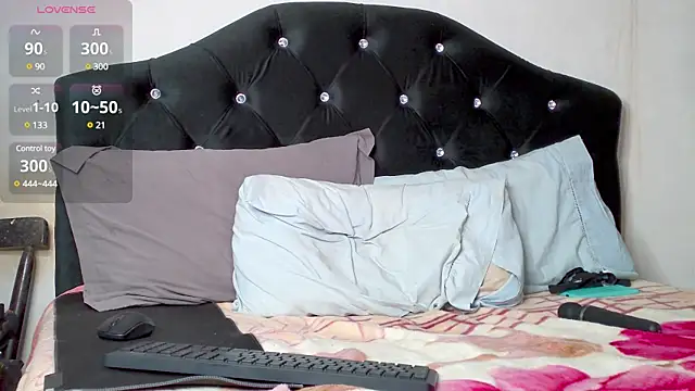 nonawhitemm online show from February 2025 08:19:02 AM