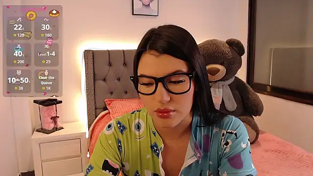 Nicols66 online show from June 2026 09:59:02 PM