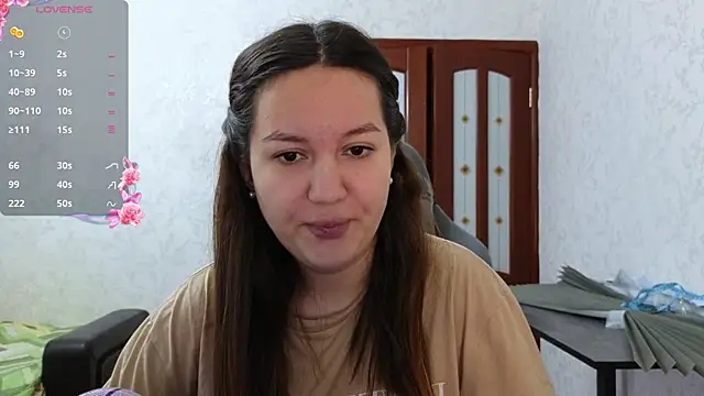 Nelly Fischer online show from April 2026 02:03:02 PM