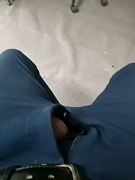 samlord261 online show from December 2024 11:33:01 AM