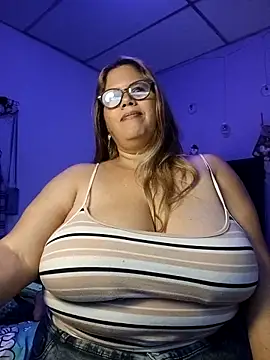 EllisW8 online show from November 2025 11:54:01 AM