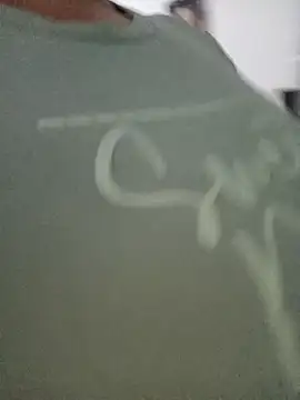 EllisW8 online show from April 2026 01:03:01 AM