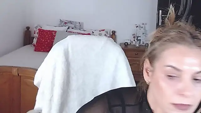 evamaria2024 online show from December 2024 07:12:01 AM