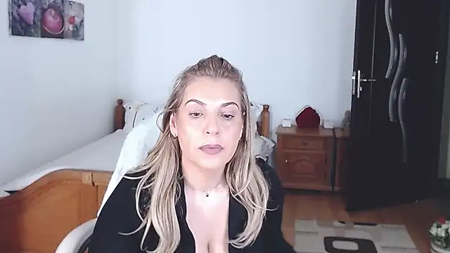 evamaria2024 online show from January 2025 07:41:01 AM