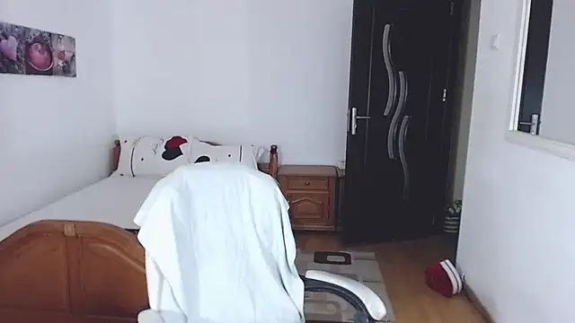 evamaria2024 online show from October 2025 08:13:01 AM