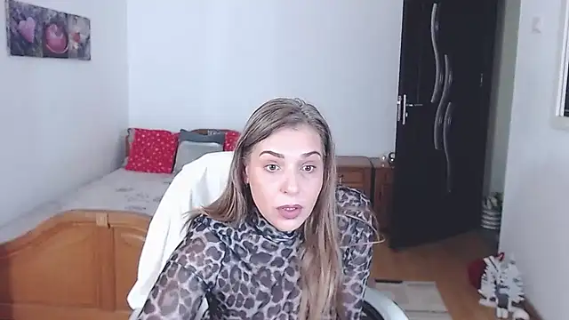 evamaria2024 online show from December 2025 09:46:02 AM